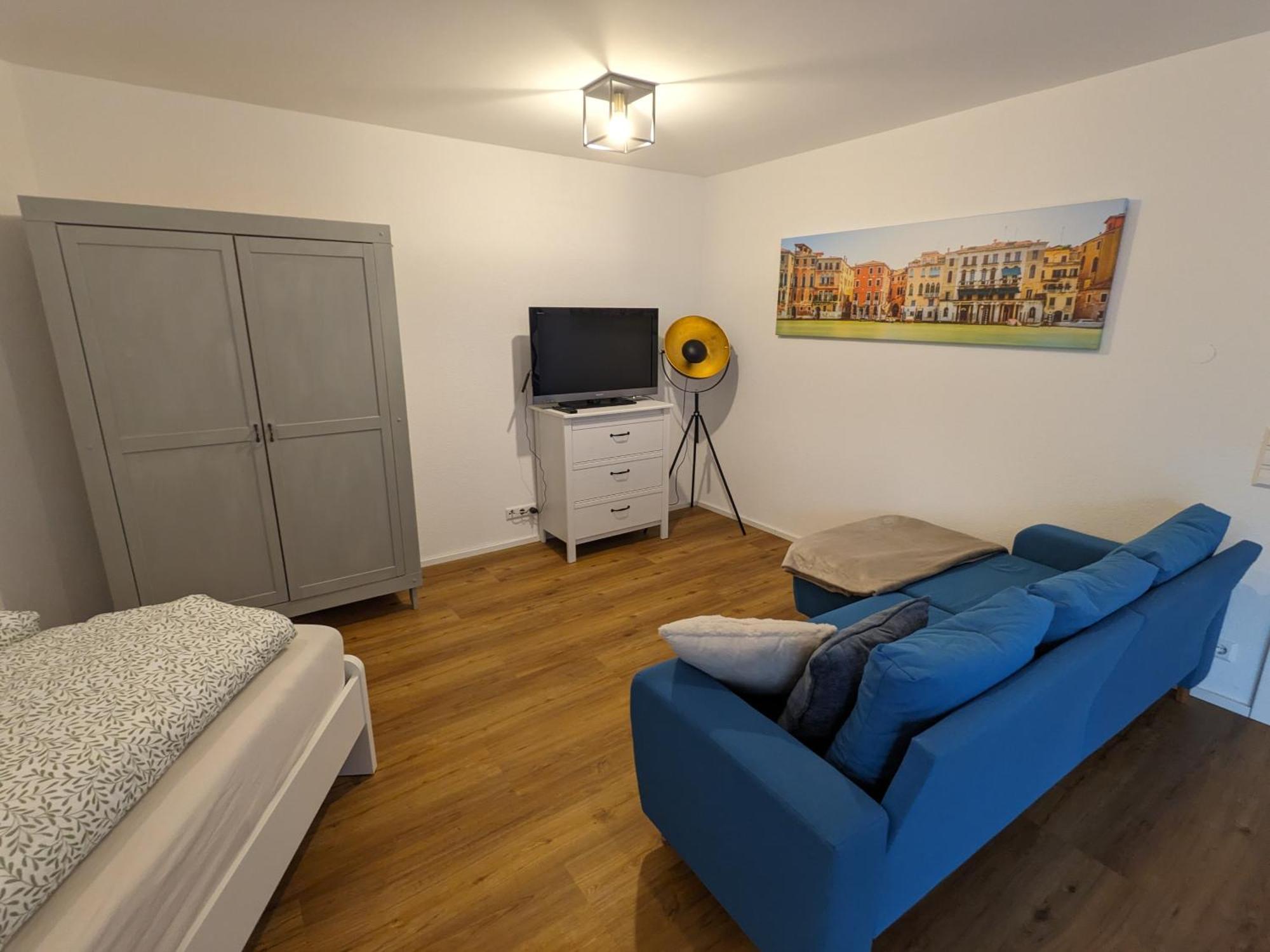 Modernes 1- Zimmer- Apartment Am Fusse Des Hohenstaufen Göppingen Dış mekan fotoğraf